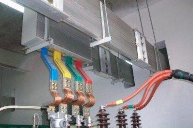 母線槽的彎曲方法，以及母線顏色解釋